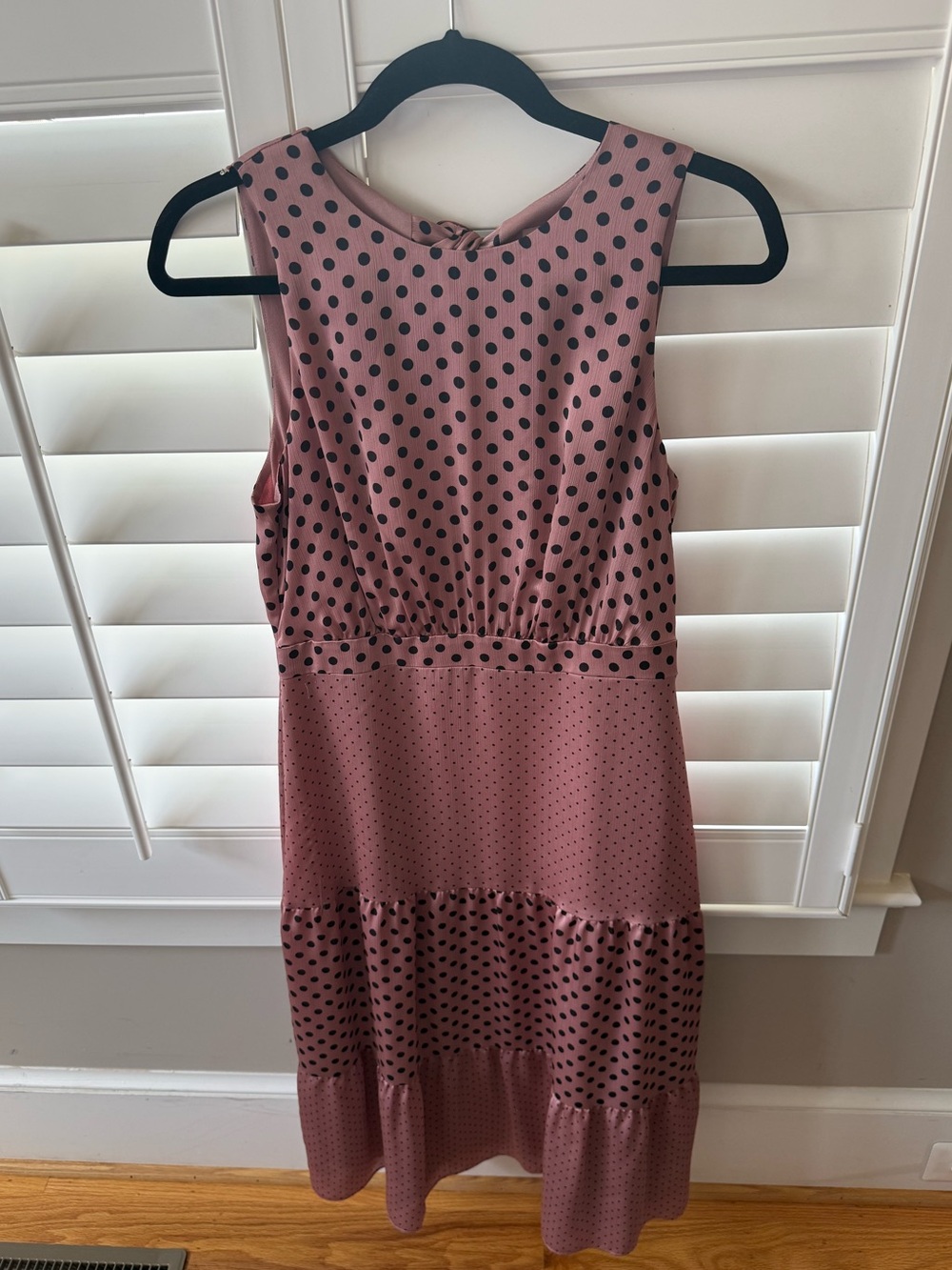 Ted Baker Sleeveless Mauve Polka Dot Women’s Dress (TB size 2/ US size 6)